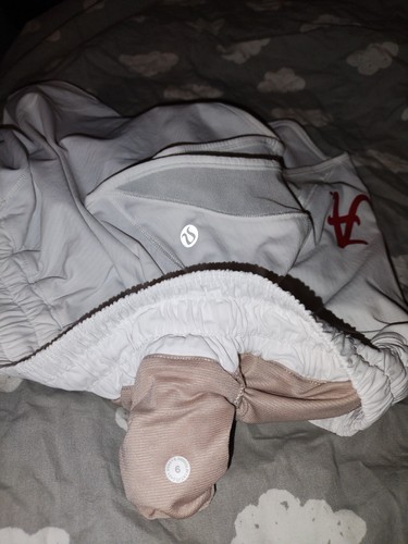 Lululemon University Of Alabama Hotty Hot Shorts Womens Size 6 White Sexy - Picture 6 of 8