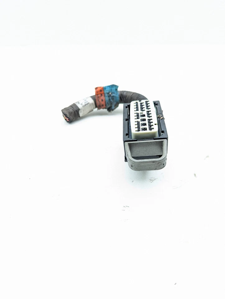 03 04 Ford Crown Victoria ABS Anti Lock Brake Pump Pig Tail Plug Wire - Image 2 of 4