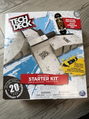 NEW Tech Deck Starter Kit Ramp Set & Board by Spinmaster Signature Pro Board