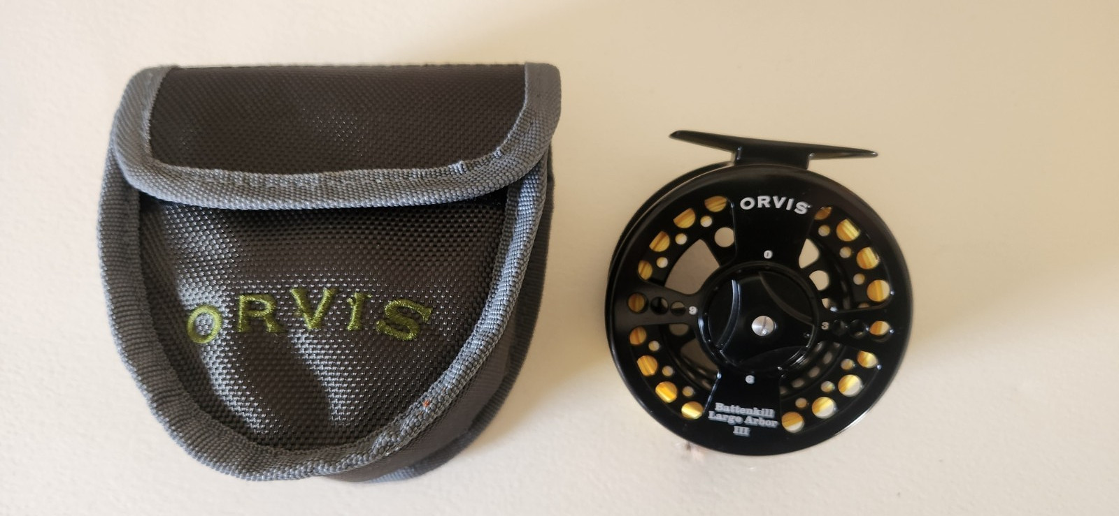   Orvis Battenkill III Fly Fishing Reel W/ Pouch Black Nice