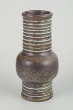 Gunnar Nylund for Rörstrand, Sweden. Cylindrical 'Igloo' stoneware vase. 1960s.