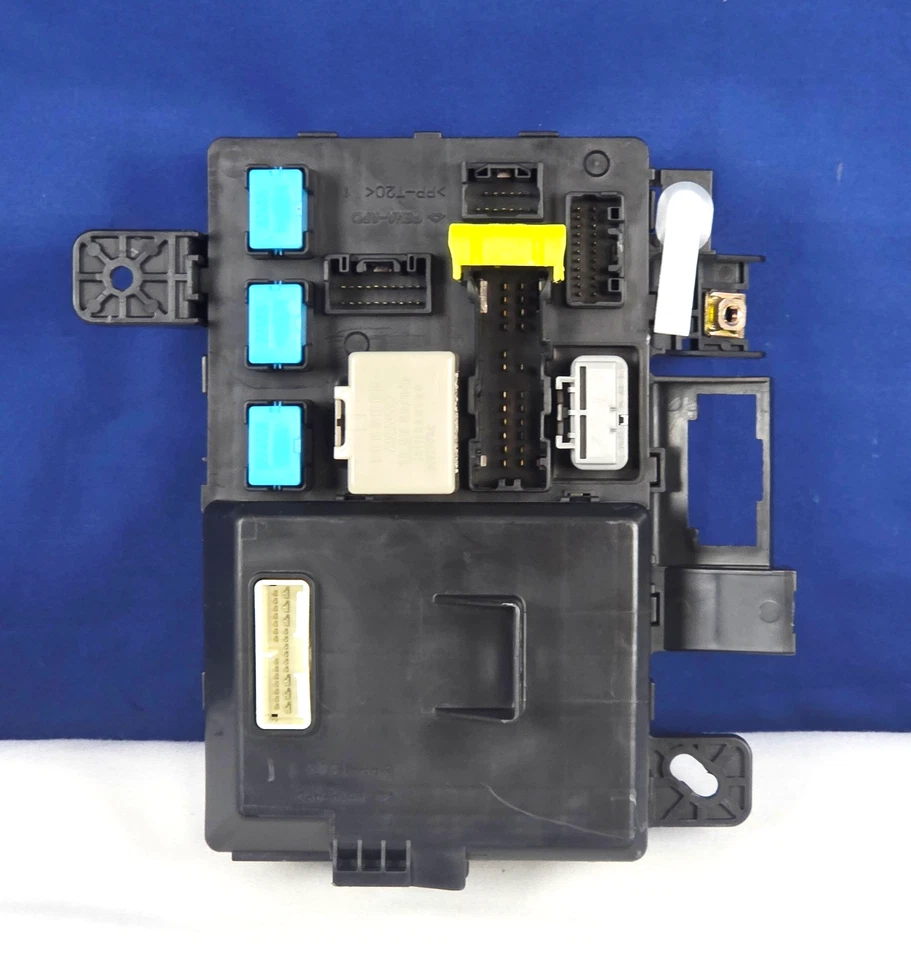 Toyota Tacoma 2005-2010 interior cabina relé de fusibles caja de conexiones TMB-37 Foto 2 de 4