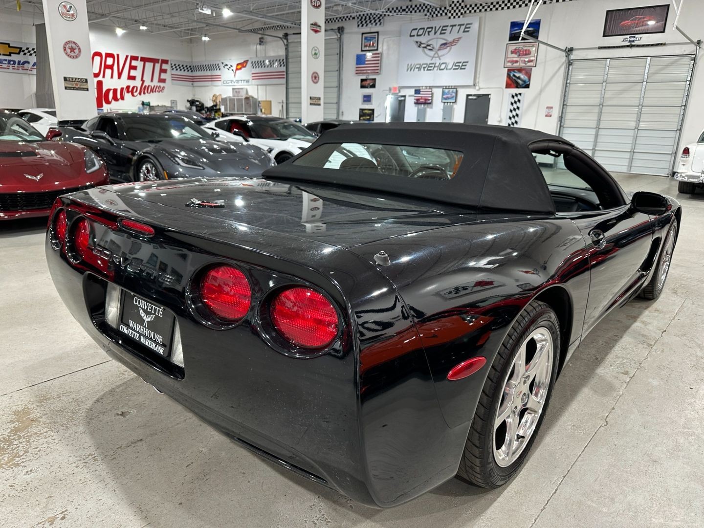 2004 [41U] Black Chevrolet Corvette   | C5 Corvette Photo 7
