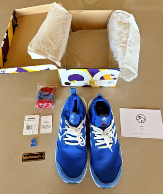 adidas ultra boost mid with box, excellent condition 9.5