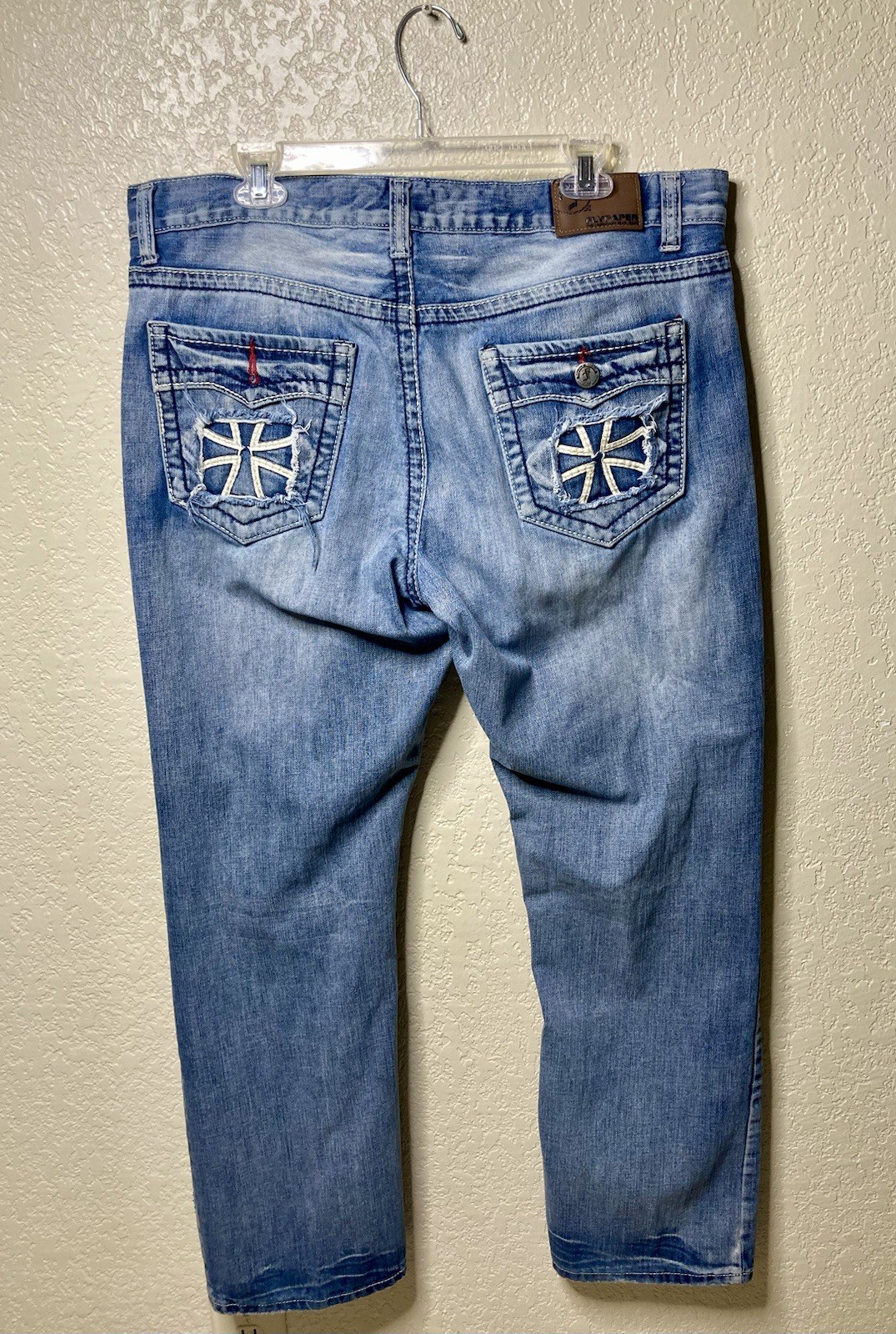 Flypaper Jeans Men 38x32 Denim Pants Blue Boot Cut Straight Fit Heavy Cross