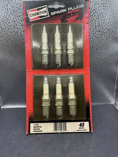 Unopened Package 6 CHAMPION COPPER PLUS Spark Plugs RS14YC NOS #45