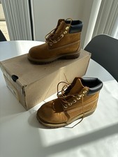 Children’s Timberland Boots Junior Size 12 Colour Tan