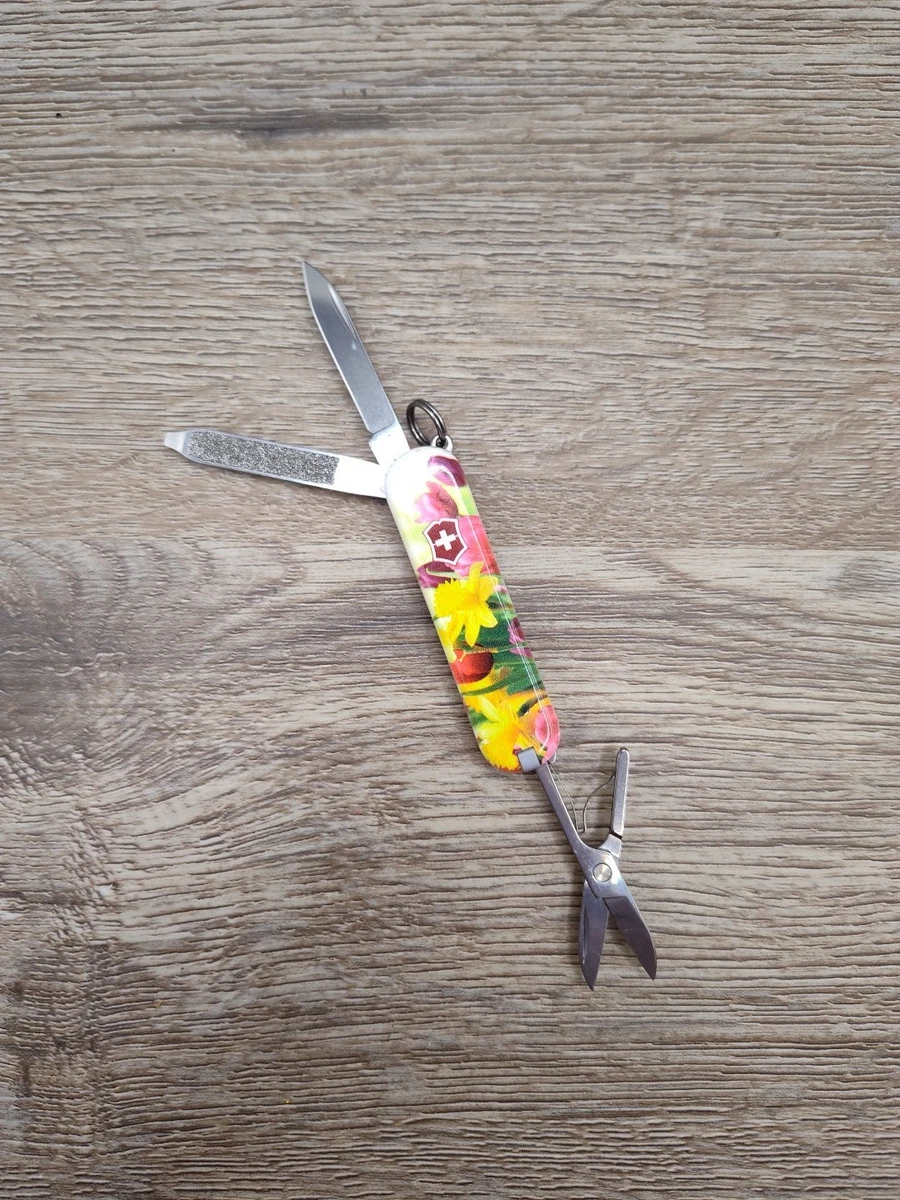 Victorinox Classic SD Swiss Army Knife - SKS Spring Flowers
