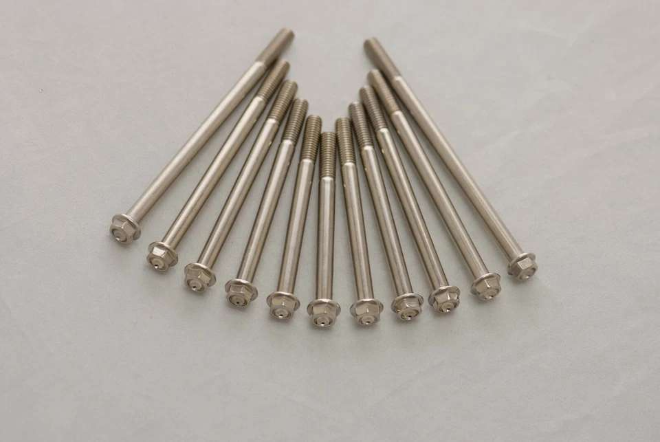 Kit de pernos de motor para Yamaha YZ125 1994-2021 | Niquelado con aspecto Ti Foto 2 de 4