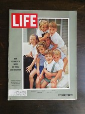 Life Magazine July 3, 1964 Robert Kennedy - Douglas MacArthur - Birth Control C1