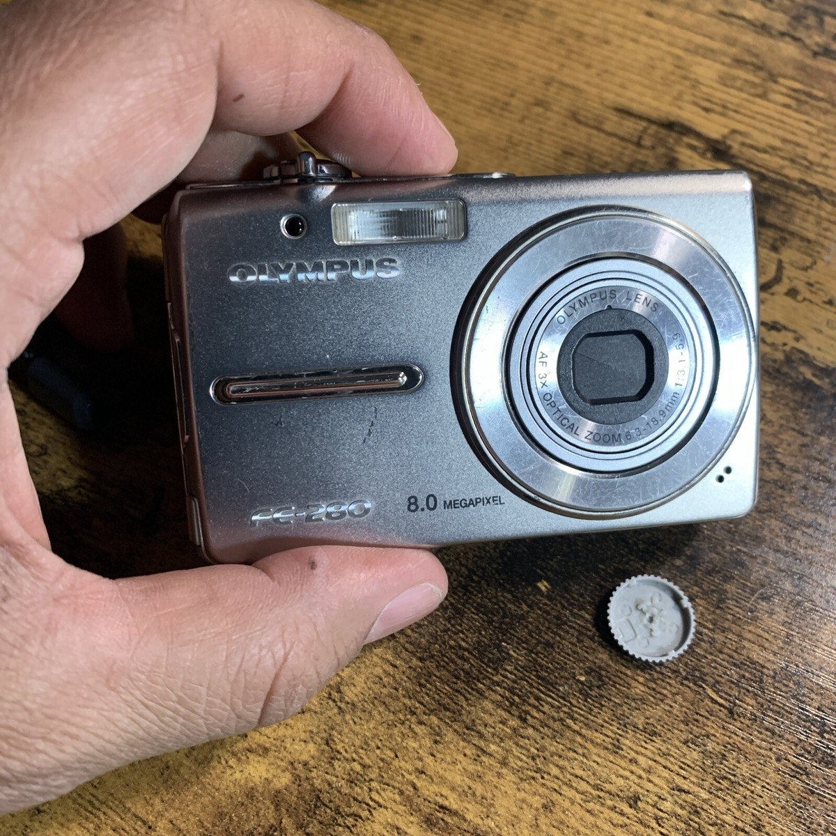 OLYMPUS FE-280 コンパクトデジタルカメラ s-l400.jpg