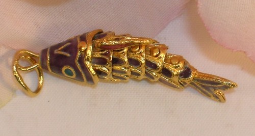 Vintage Cloisonne Enamel Articulated Fish Pendant Purple & Gold Tone Koi lot #5 - Picture 5 of 9