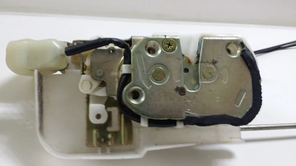 GARANTÍA DE POR VIDA 1999 a 2003 Lexus RX300 OEM Actuador de bloqueo de puerta delantera derecha Foto 2 de 4