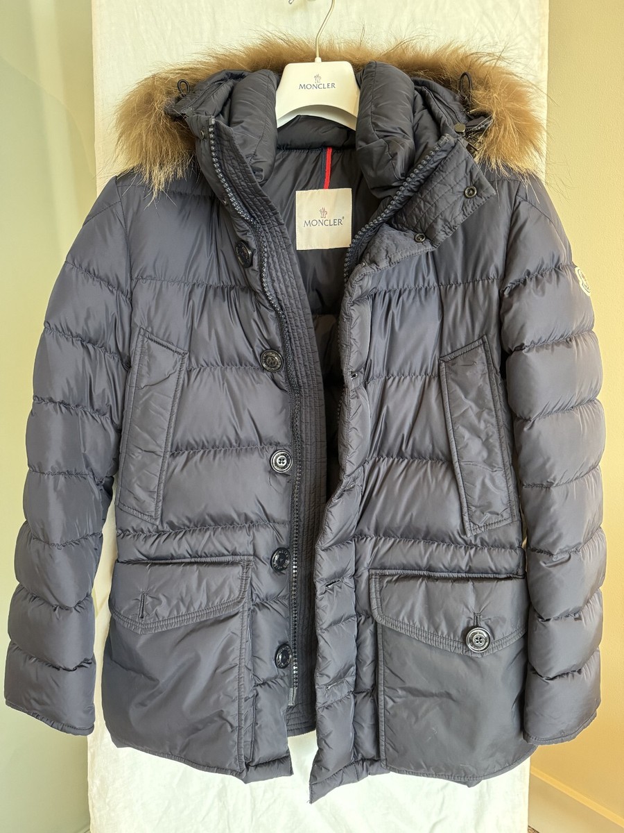 AUTHENTIC Moncler MENS JACKET WITH COYOTE FUR (Size 1) | eBay