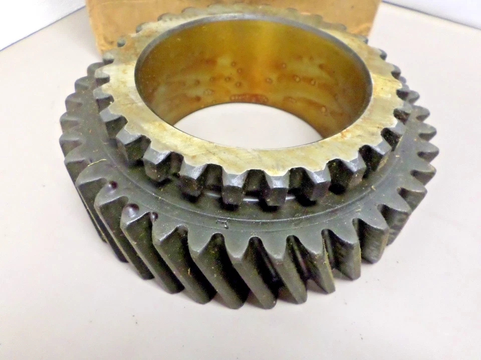 Caterpillar 2F-6052 GEAR  2F6052 - Image 2 of 4
