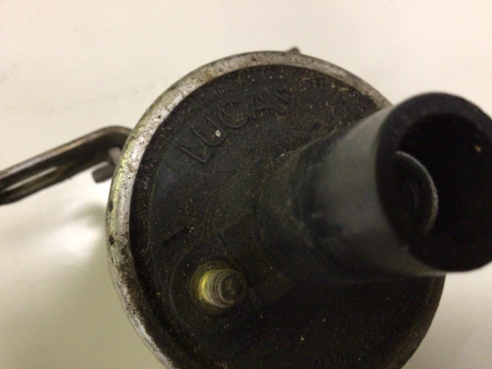 Катушка зажигания Triumph MG Jaguar Lucas 45266A 110 76 15C6  - Изображение 4 из 4