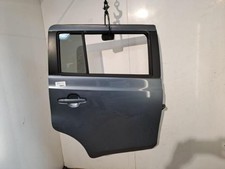Porte arrière et accessoires Daihatsu MATERIA