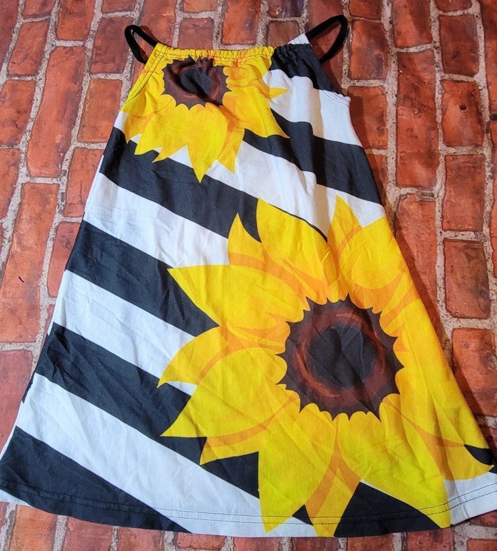 Sunshine Swing Boutique Girls Sunflower Striped Twirl Dress Size 7