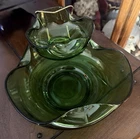 Anchor Hocking Accent Modern avocado green glass chip and dip set