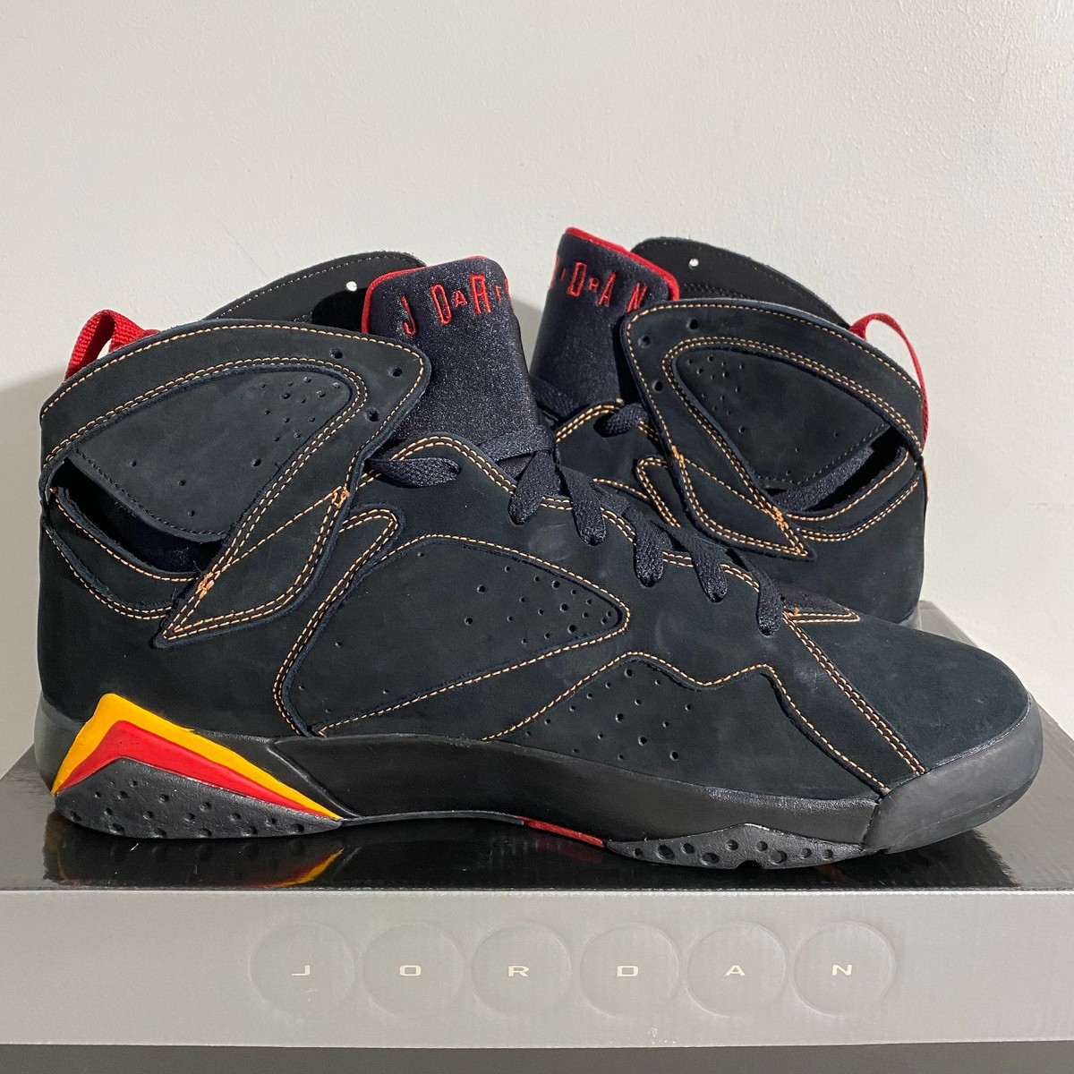 Size 12.5 - Jordan 7 Retro Citrus Black 2006 Sneakers 304775  display picture 1