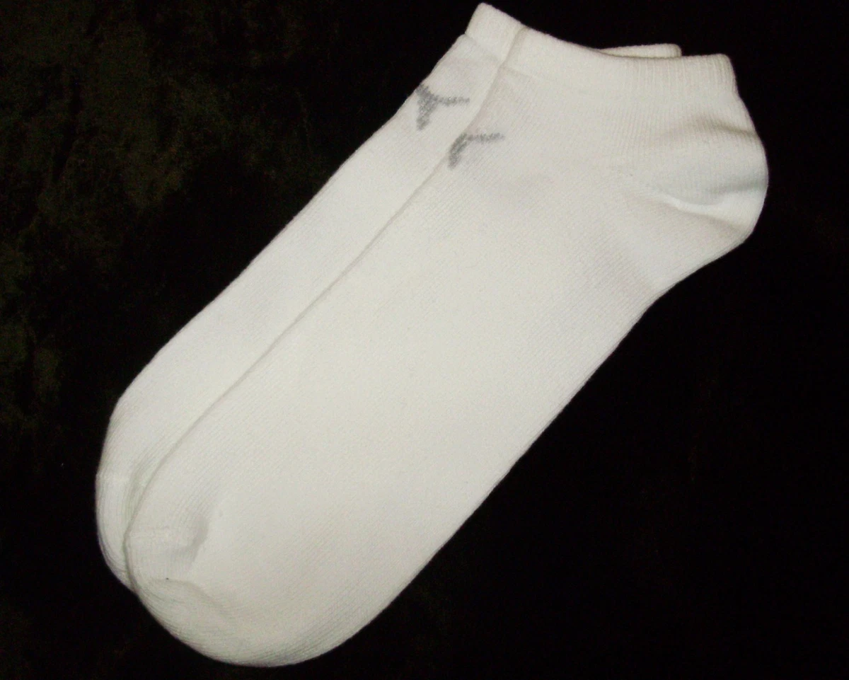 Puma trainer hotsell socks mens