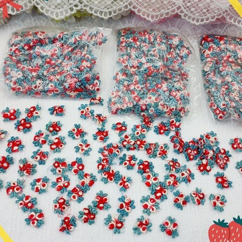 100Pcs 1.6cm Embroidered Floral Embellishment Lace Applique DIY Sewing Patches - Picture 7 of 17