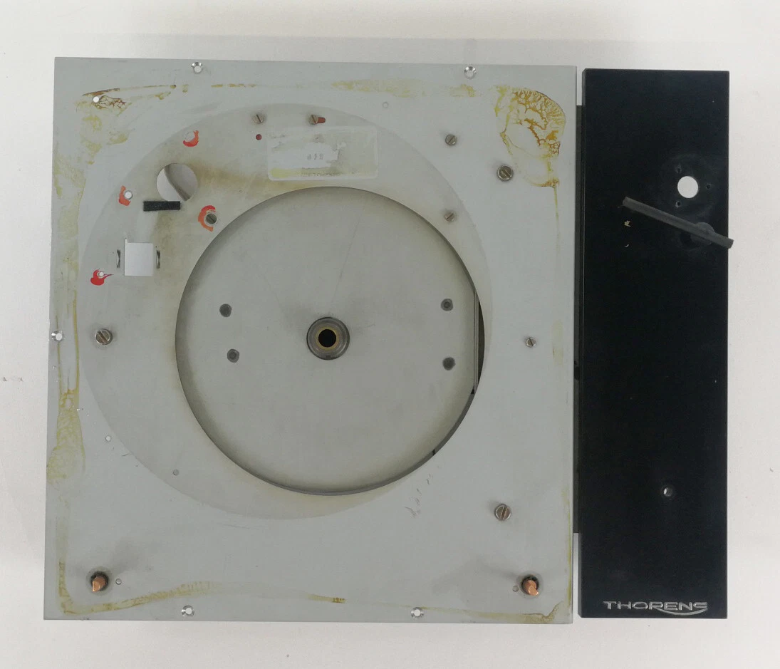 Thorens TD 1600 Platine Vinyle Entrainement par Courroie munie d'un
