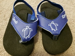 locals flip flops hawaii