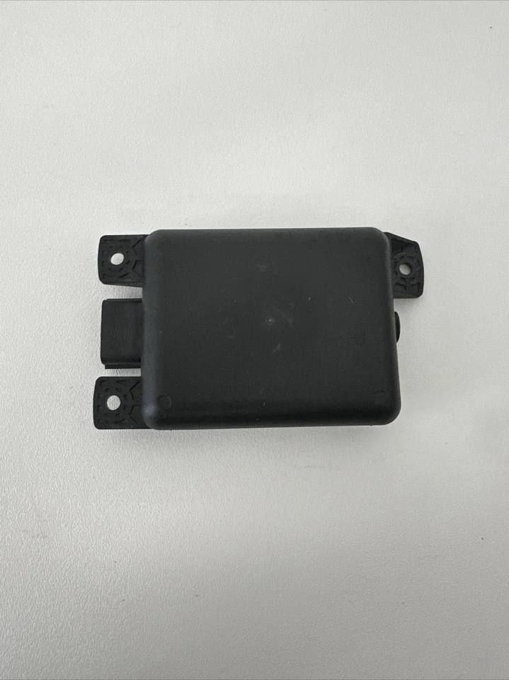 2020 Chevy Traverse RH Blind Spot Monitor Radar/Lane Change Assist 6PZ93469226 - Image 4 of 4