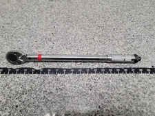DURALAST 79-142 Adjustable Torque Wrench 1/2" Dr. 10-150ft LBS 