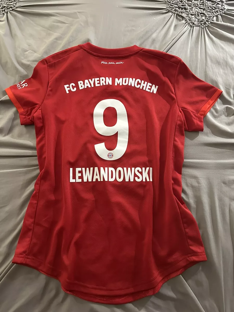 robert lewandowski bayern munich jersey