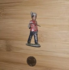 Britains Vintage Lead Soldiers Accessories Lot 2