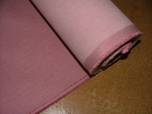 15 Metres Vintage Pink Flame Retardant Jacquard Fabric - Upholstery Cushion Use - Picture 2 of 9