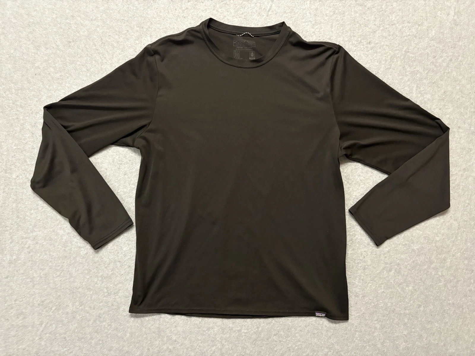 Patagonia Shirt Cool Daily Long Sleeve Stretch Black Mens Medium Stain