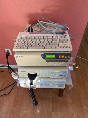 OLYMPUS EVIS EXERA II CLV-180 + CV-180+ MAJ-1430 (Pigtail) + MAJ-1428 + MAJ-901