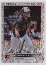 2022 Topps Series 2 Foilboard 42/390 Pat Valaika #575 08qv