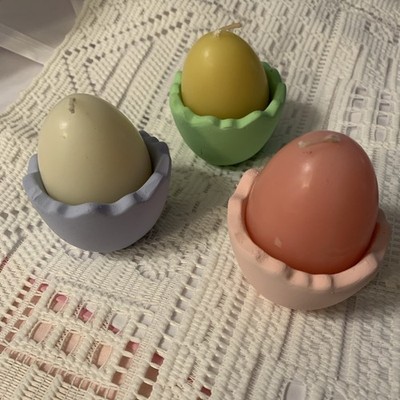 Boxed Pastel Cracked Egg Holders & Pastel Easter Eggs Candles  ~  Lot of 3
