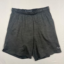 Nike Dri Fit Mens Athletic Shorts Gray Pockets Elastic Waist Size M
