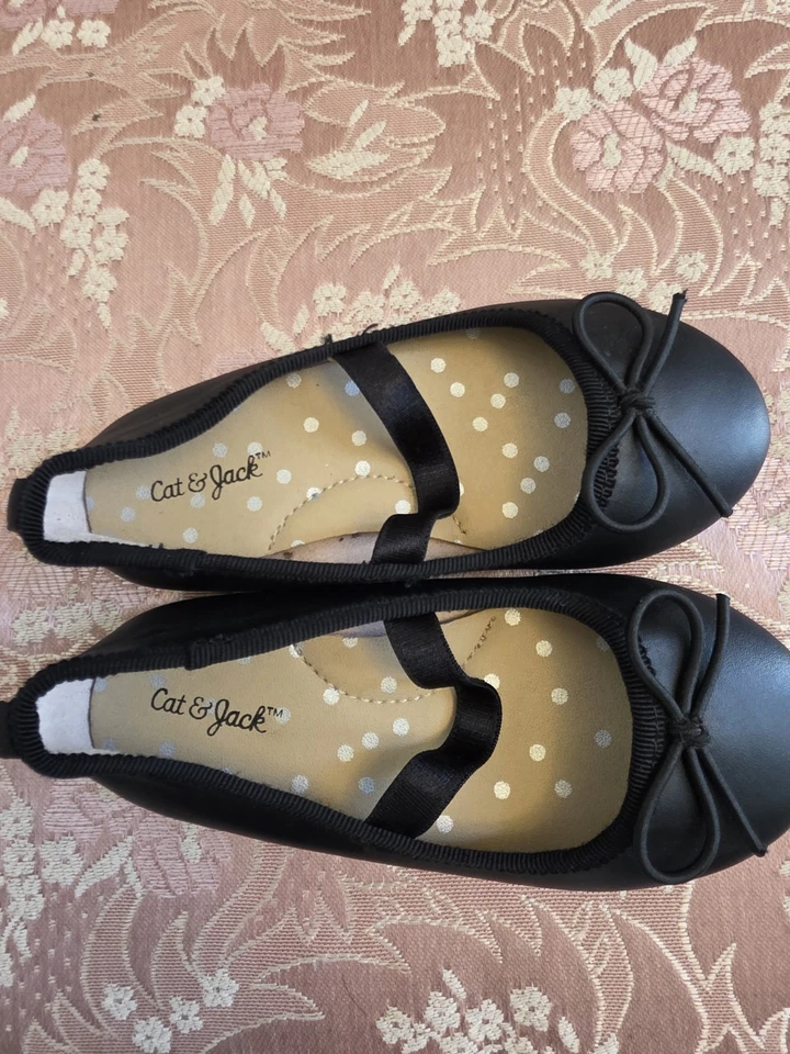 Cat & Jack 学步女孩 7 黑色蝴蝶结芭蕾平底正装鞋 — 第 3/4 张图片