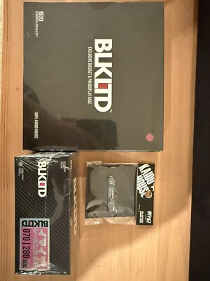 Nissan Skyline GT-R R34 Kaido House Nismo BLKLTD Mini GT KHMG_105 Pin & Coval