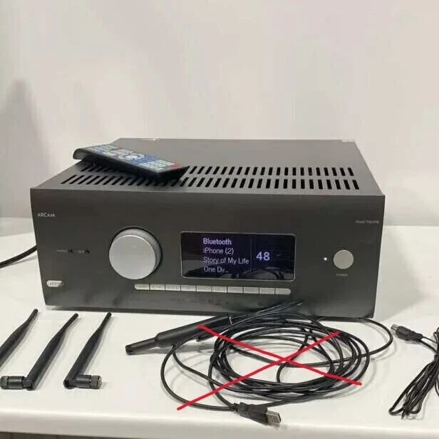 AVアンプ　ARCAM AVR 11 中古　美品 AVアンプ ARCAM AVR 11 中古 美品 Arcam Home Audio Receivers for