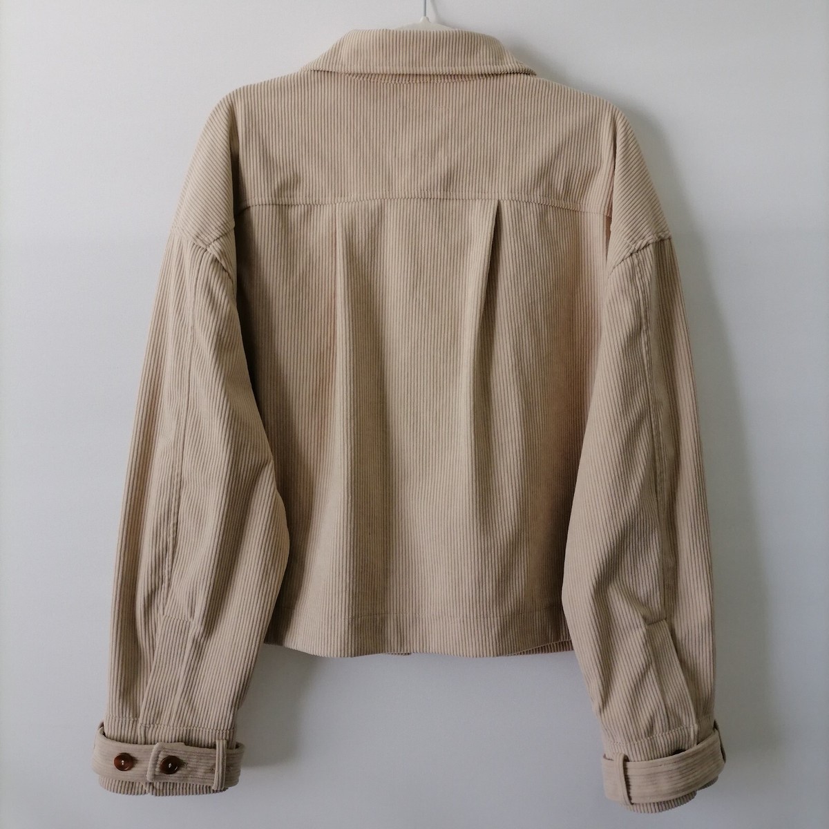 s-l1200.jpg s-l1200.jpg