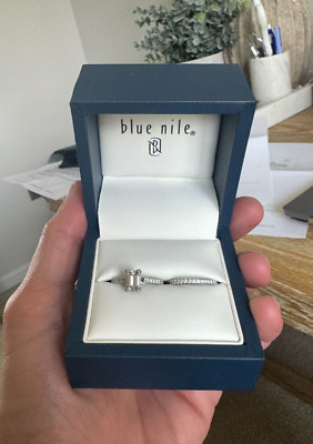 Blue Nile Pave Diamond Engagement Ring Platinum w Matching