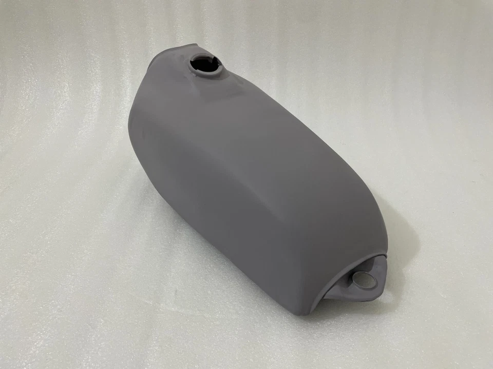 YAMAHA 250 DT / 400 DT Enduro, Primer Coated Steel Fuel Gas Tank 1975 to 1977 - Image 2 of 4