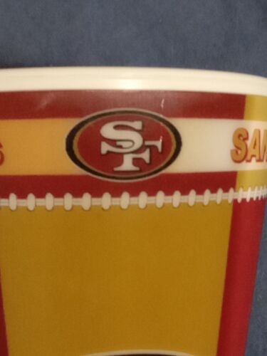 *{J180) Vintage San Francisco 49ers Plastic Cups Set Of 4 - Picture 6 of 9