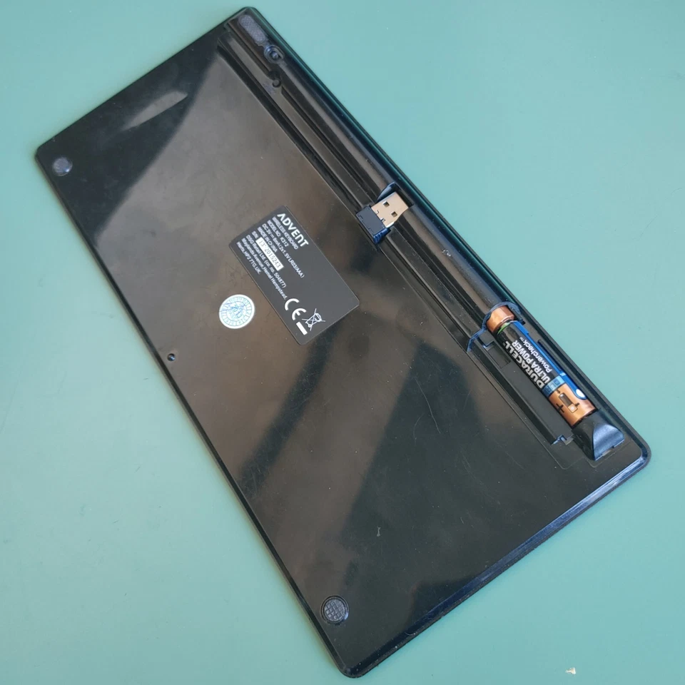 Advent UK Wireless Keyboard K312, Nano USB Receiver. Portable! No Battery Cover. - Image 3 of 4