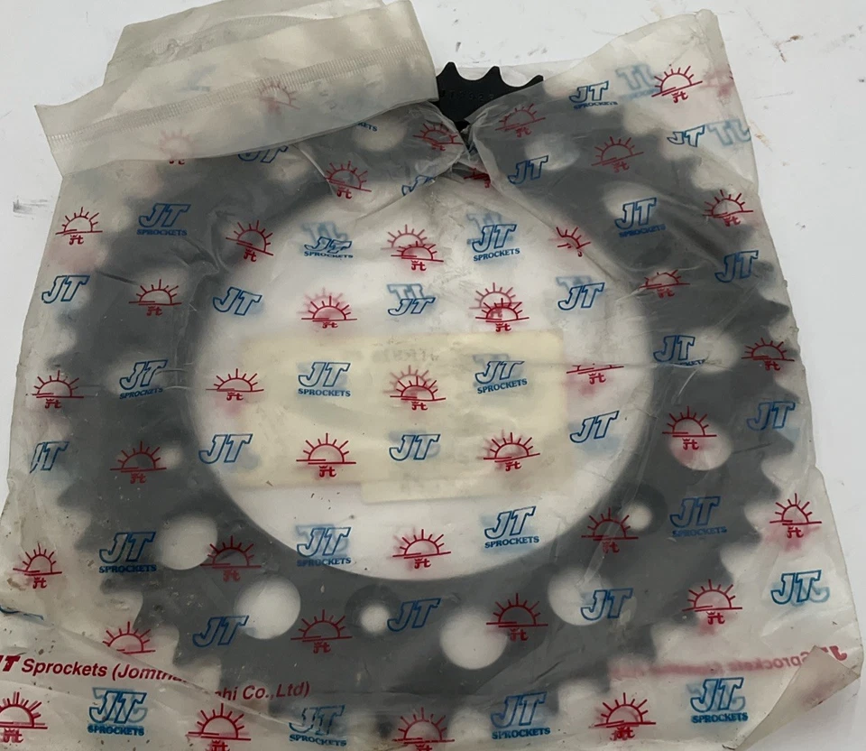 Piñones traseros de acero JT 46T JTR828.46 Foto 4 de 4