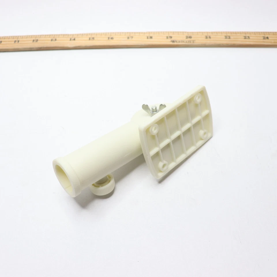 Prime-Line 1 pulgada, blanco resistente a los rayos UV, soporte de asta de bandera de plástico Foto 4 de 4