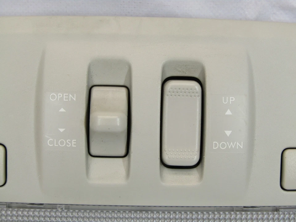 2010 Subaru Impreza накладная карта купол лампа люк переключатель в сборе серый оригинальный - Изображение 2 из 4