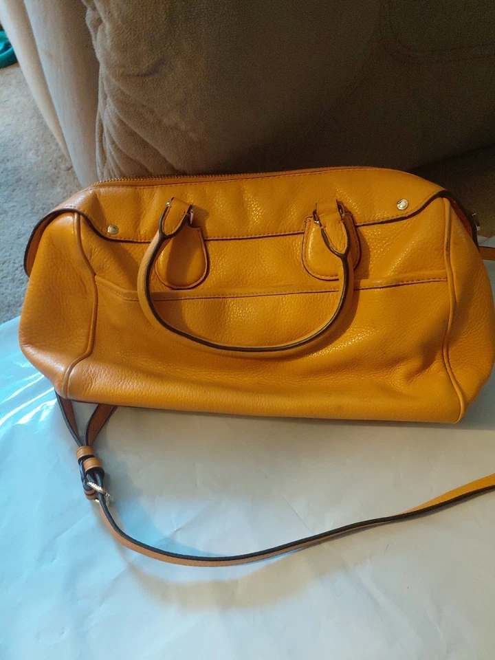 COACH MINI BENNETT SATCHEL IN CROSSGRAIN LEATHER F36624 Cross Body - Image 2 of 4